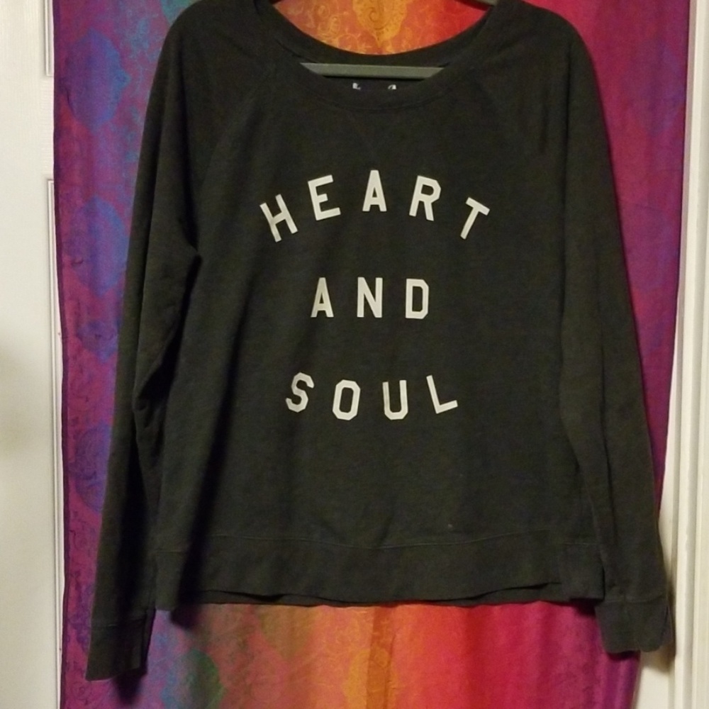 Gray sweatshirt